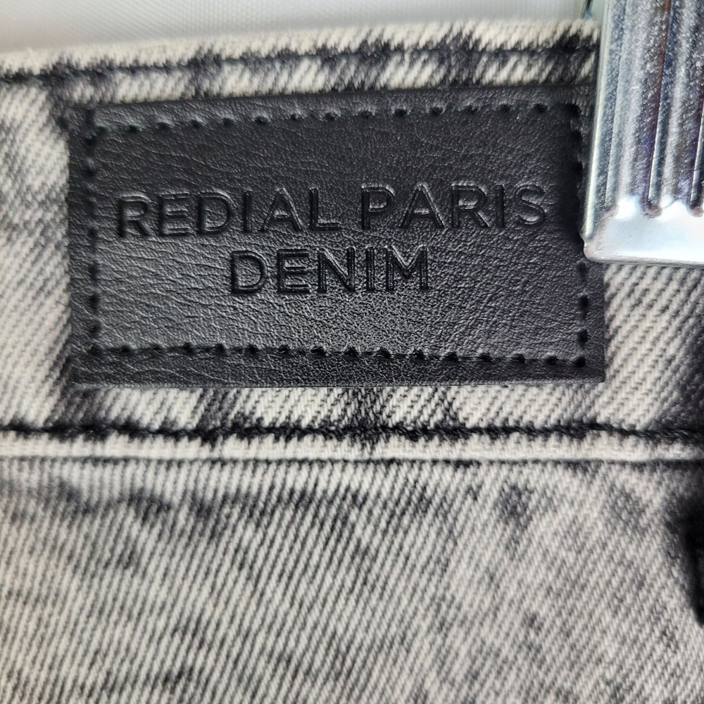 Redial Acid Wash Embellished Studded Tapered Ankle Mom Jeans Women Size 6 - Picture 15 of 16